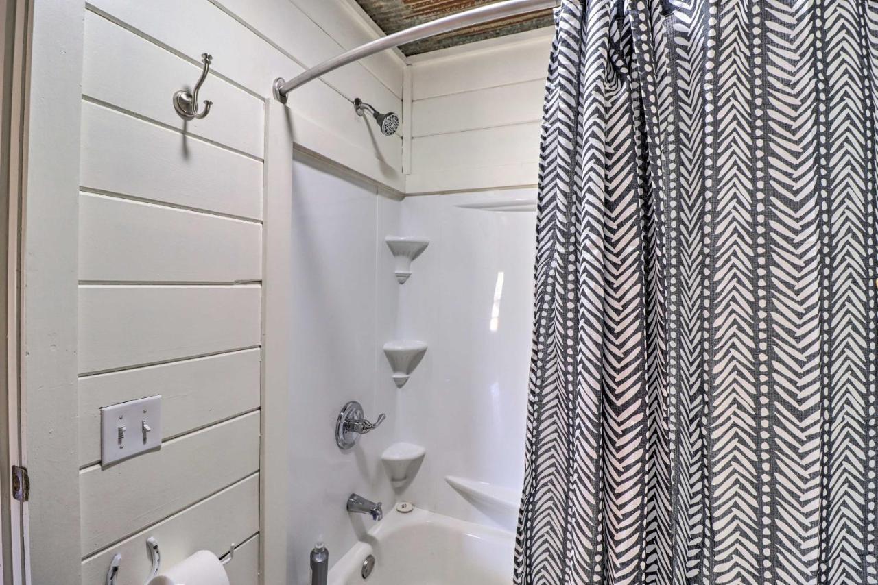 Cheery Pet-Friendly Studio With Shared Fire Pit Mountain View Extérieur photo